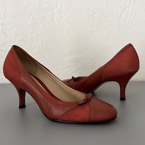 Ann Taylor Loft two tone textured leather/nubuck suede heels dusty rose/coral